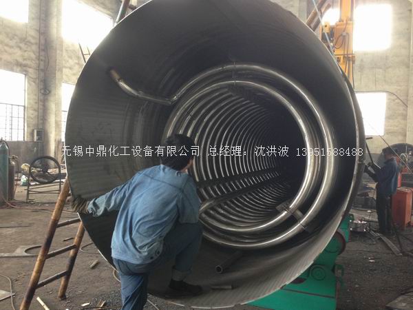 不銹鋼盤管加熱儲罐 外盤管加熱儲罐  內(nèi)盤管加熱儲罐